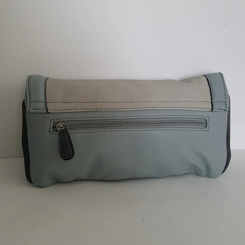 JLo clutch‎ purse